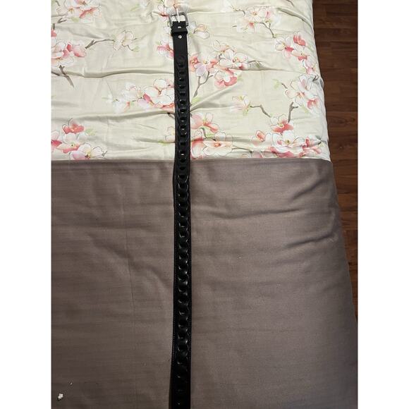 Men´s Genuine Leather Peanut Belt Size 32 - Picture 1 of 3